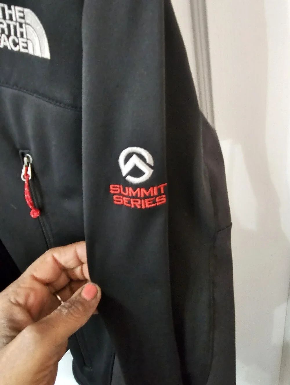 The North Face Summit Series Light Weight Zip Up Jacket, Sz Small, Great Conditi - Picture 4 of 5